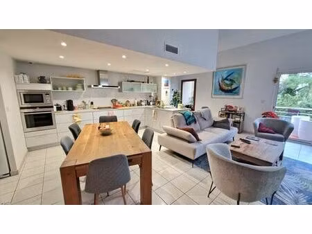 duplex de luxe 2 chambres en vente collioure  france