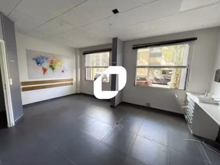 a louer  bureaux à louer quartier montchat