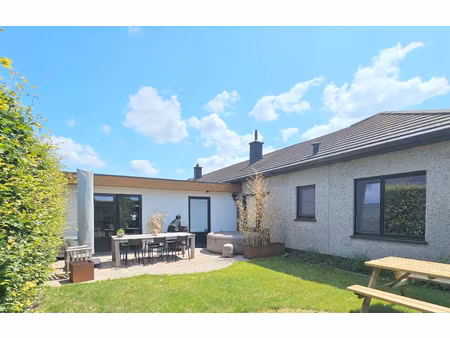 huis te koop in zelzate met 4 slaapkamers