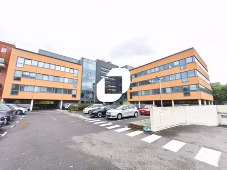 a louer  creteil europarc