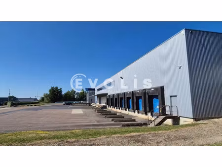 location entrepôt rebais 77510