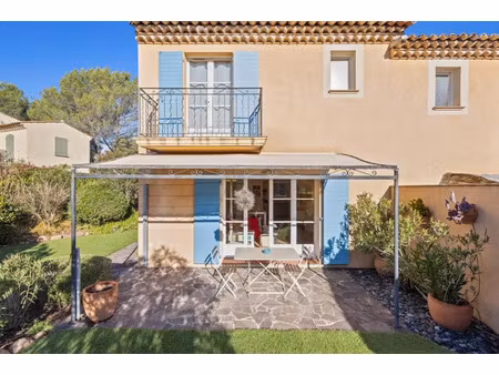 vente maison 4 pièces 123 m² à la motte (83920)  525 000 €