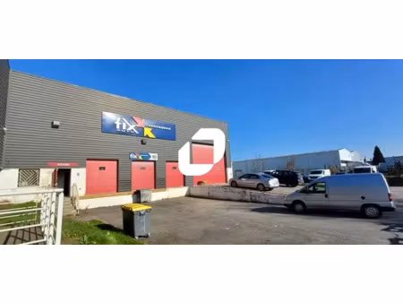 location local d'activités epone 78680