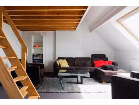 chambre d' étudiant dans maison privé