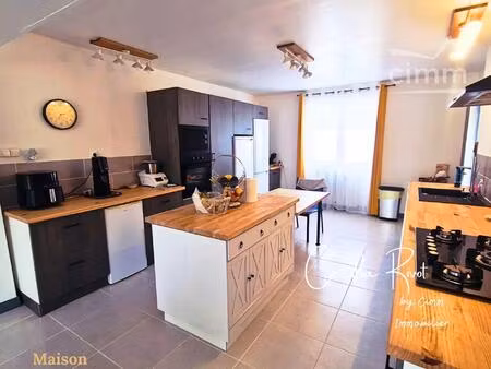 maison t6et 3 gites
