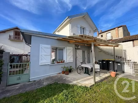vente immeuble à pamiers (09100)  132 000 €
