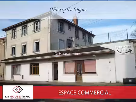 vente immeuble 7 pièces 180 m² à solignat (63500)  136 000 €