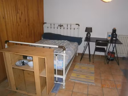 location meublée chambre 1 pièce 20 m² à aussillon (81200)  250 €