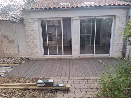 location meublée maison 2 pièces 38 m² à la rochelle (17000)  780 €