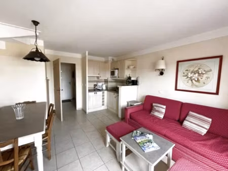 location meublée maison 3 pièces 45 m² à mallemort (13370)  850 €