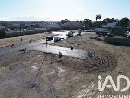 terrain constructible viabilisé à vendre