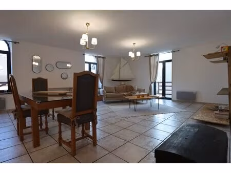 à louer appartement 120 m² – 1 350 € |mont-saint-martin