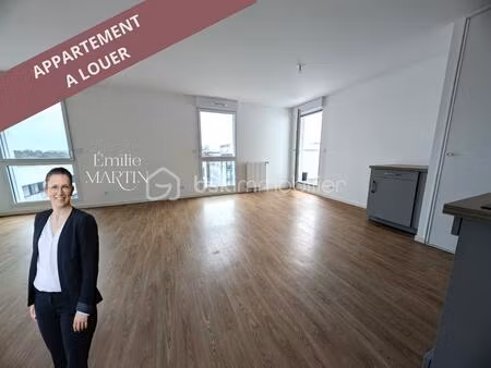 appartement de 87 91 m² à saint-jacques-de-la-lande