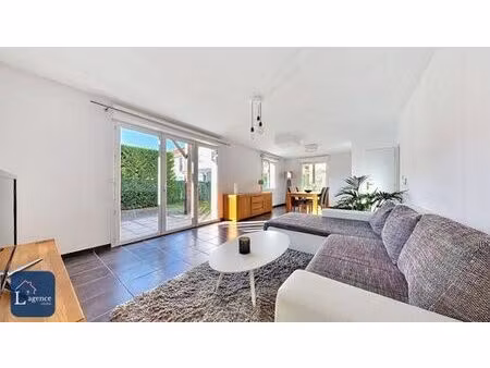 maison de prestige de 111 m2 en vente saint-genis-pouilly  auvergne-rhône-alpes