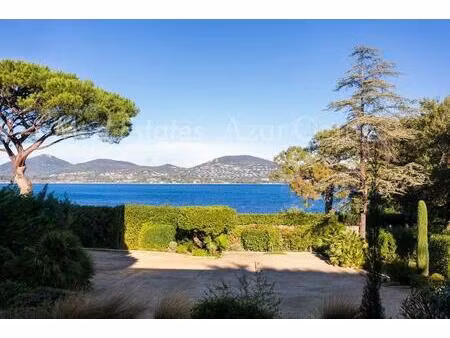 superbe villa-appartement en rez-de-jardin avec vue mer  jardin privé et piscine – aux...