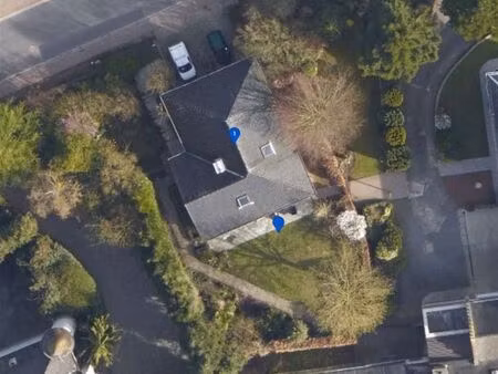 villa op te frissen in hartje pajottegem