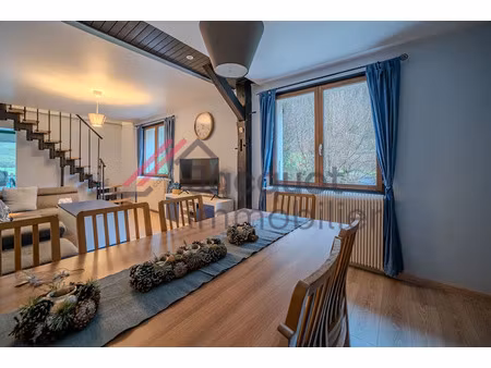 vente maison 6 pièces 143 m² à macornay (39570)  263 000 €