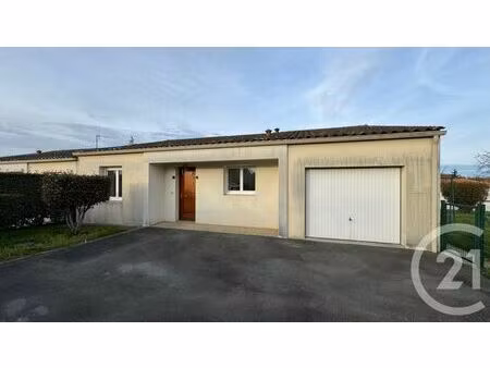 maison à vendre - 3 pièces - 77 59 m2 - fontcouverte - 17 - poitou-charentes
