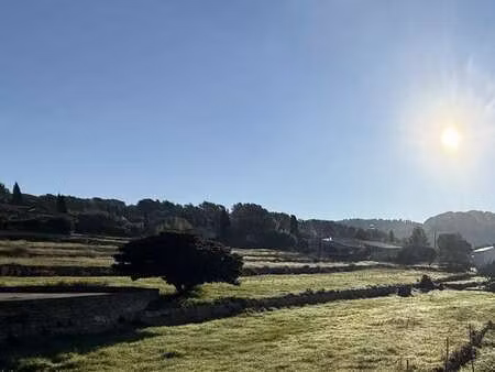 vente maison au castellet (83330) : à vendre / 80m² le castellet