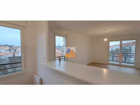 location appartement 3 pièces 64m²