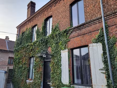 maison 5 pièces - 160 m²