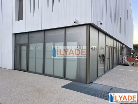 local commercial a louer