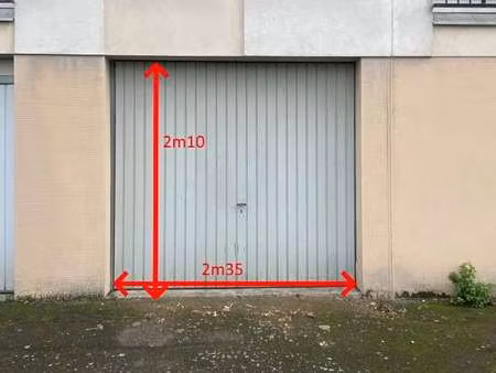 vente garage et parking à nantes breil - malville (44000) : à vendre / 15m² nantes breil -