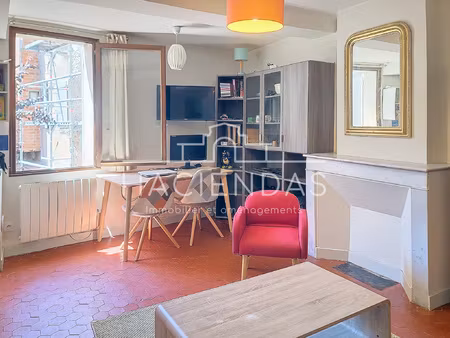 studio à louer dans le centre historique d'aix-en-provence