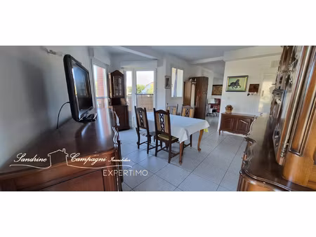 monteux appart t2 avec terrasse et 2 parkings dans résidence