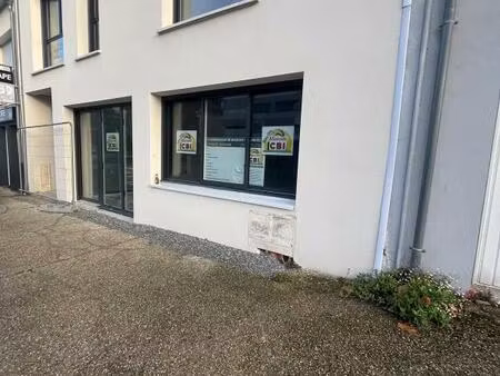 local commercial 35 m² muzillac centre
