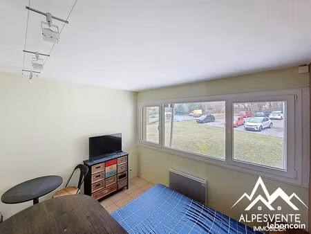 studio 1 pièce 19 m²