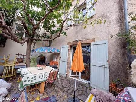 maison de village 1 pièce 53 m²