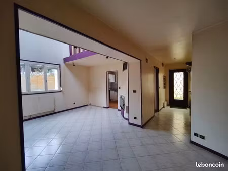 maison avec terrain 4 pièces 92m²