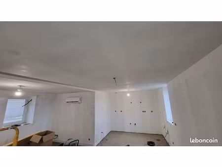 duplex atypique 112 m² – 4 chambres – terrasse – dpe b – centre saint-héand