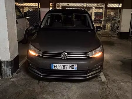 à louer emplacement de parking au 66 rue danjou et donnant sur le 71 rue du dôme egalement