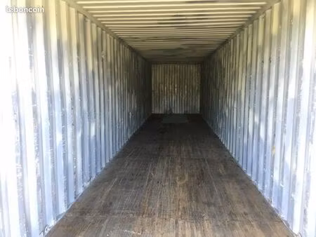 garage/box 15 m² faymoreau