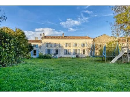 longère 7 pièces 300 m²