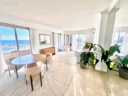twp bedroom apartment bordering and looking over monaco and sea