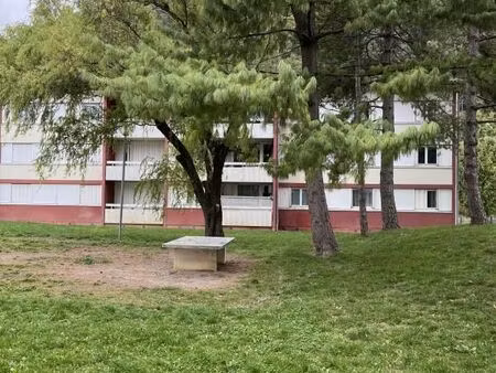 appartement 3 pièces 77 m²