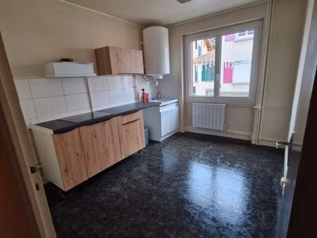 appartement ennezat 27 m2 10 mnt de riom