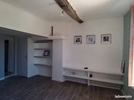 t3 meublé (elec et eau compris)