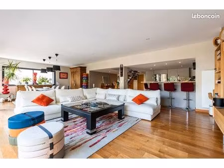 maison 215 m2 - eyquems / st augustin