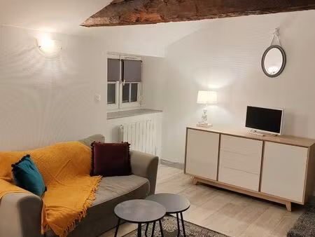 t1 bis meublé centre ville libre à partir du 1er février bail étudiant