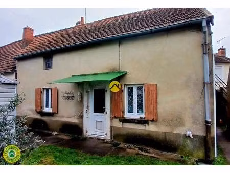 vente maison 3 pièces 39 m² commentry (03600)