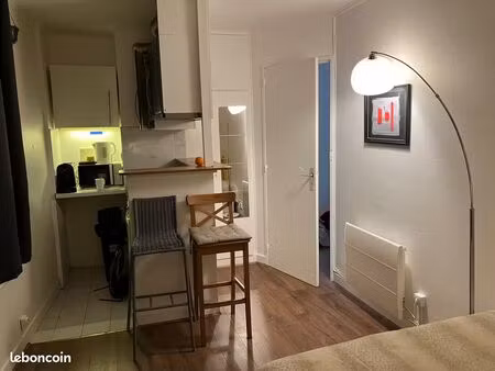 studio 19 m² – calme  ascenseur  vue jardin arboré – meublé & prêt location touristique– v