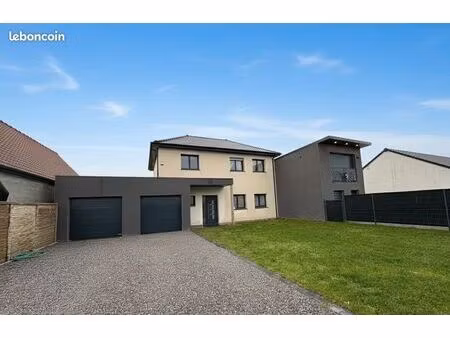 maison 4 pièces 190 m²