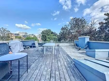 place brugmann /// penthouse avec terrasse sud de 85 m²