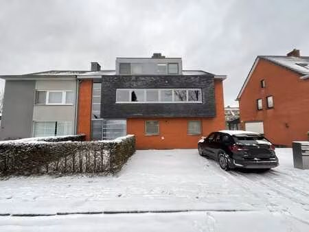 ruim 2-slaapkamer appartement in centrum herentals