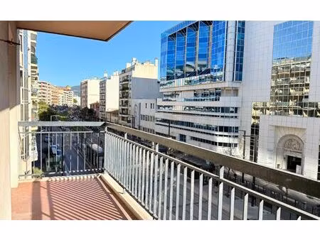 appartement nice 86.94 m² t-4 à vendre  390 000 €