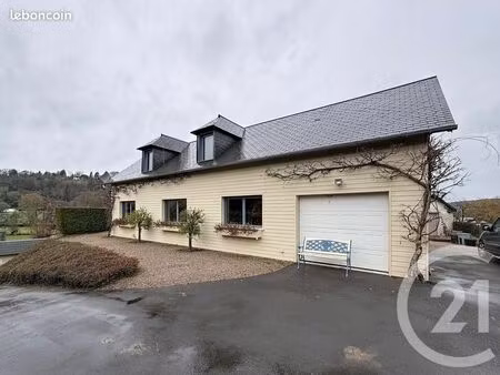 maison 4 pièces 151 m²